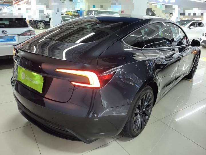 Model 3 2023 RWD photo 6