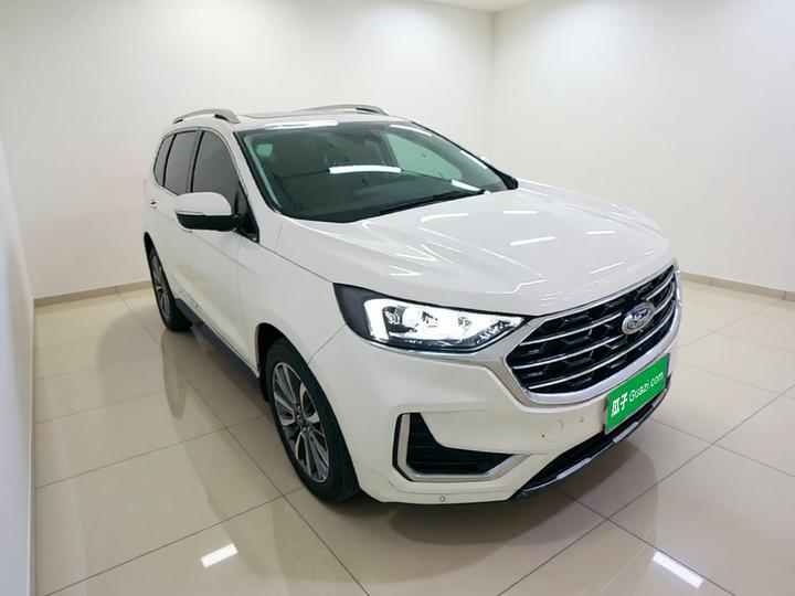 Edge 2021 Facelift PLUS EcoBoost 245 RWD 7-Seater photo 3