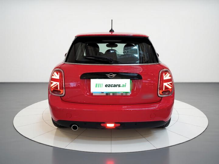 2021 1.5T COOPER Classic 5-Door photo 3