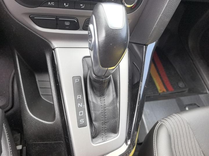 Focus 2012 Hatchback 1.6L AT photo 6