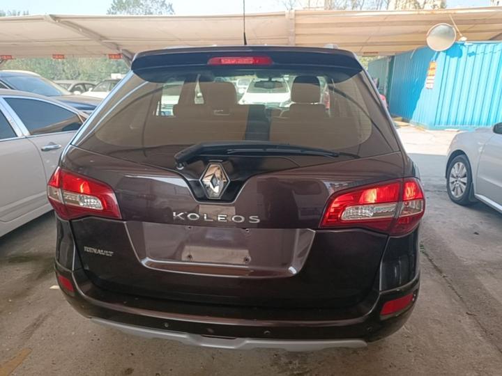 Imported 2015 2.0L RWD Standard photo 5