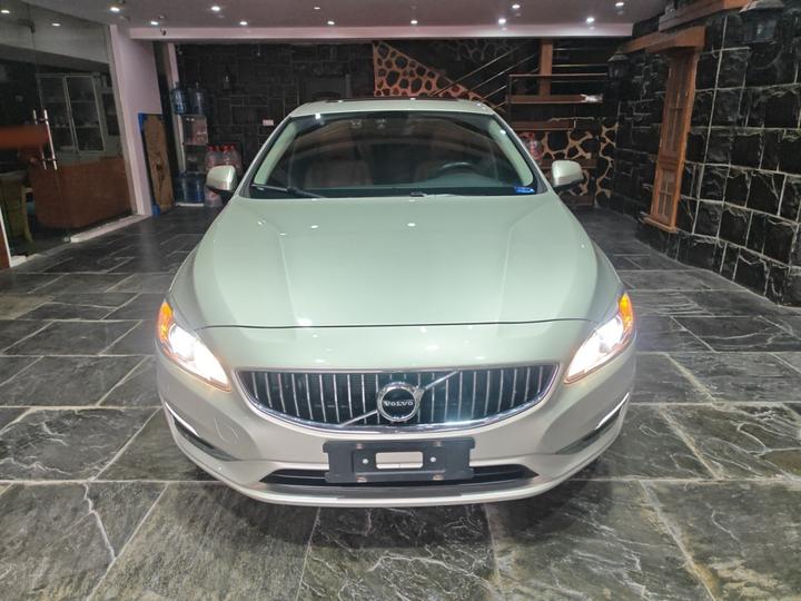 S60 2019 S60L T3 photo 2