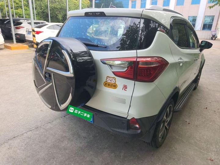 Yuan 2016 1.5L AT photo 4