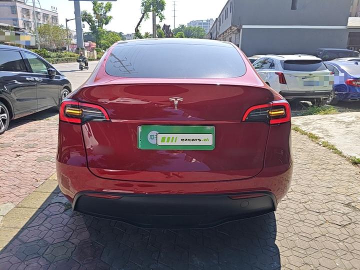 Model Y 2022 RWD photo 3