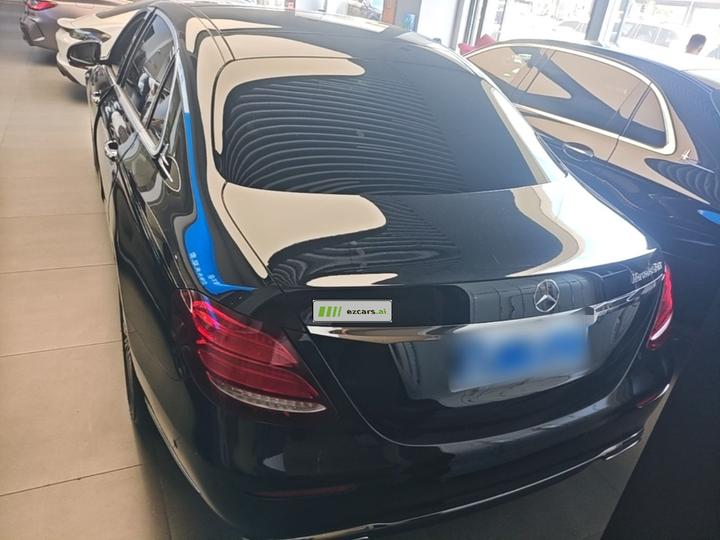 E-Class 2020 E 300 L Luxury photo 5