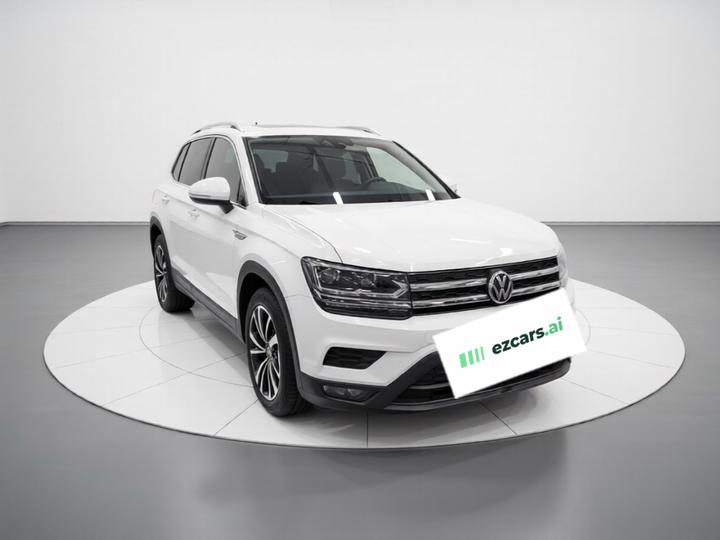 Tharu 2021 280TSI RWD Luxury PLUS photo 3