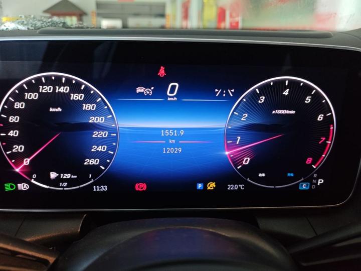 GLC 2024 GLC 300 L 4MATIC Luxury 5-Seater photo 7