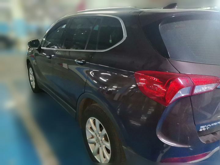 Envision 2018 20T RWD Luxury photo 4