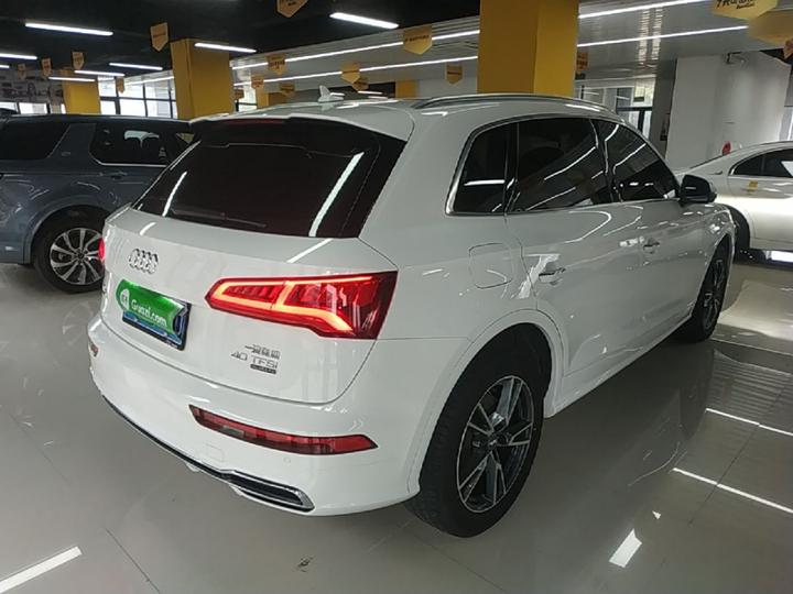 Q5L 2020 Facelift 40 TFSI Fashion photo 5