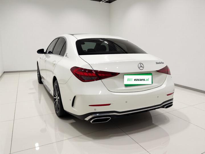 C-Class 2023 Facelift C 200 L Sport photo 4