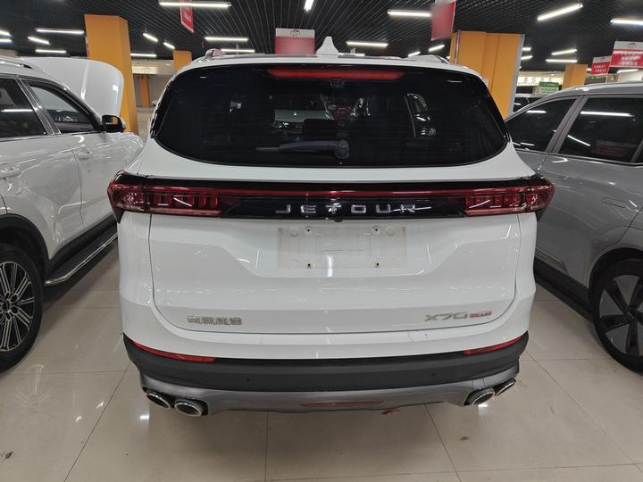 X70 PLUS 2021 1.6T DCT 5-Seater photo 3
