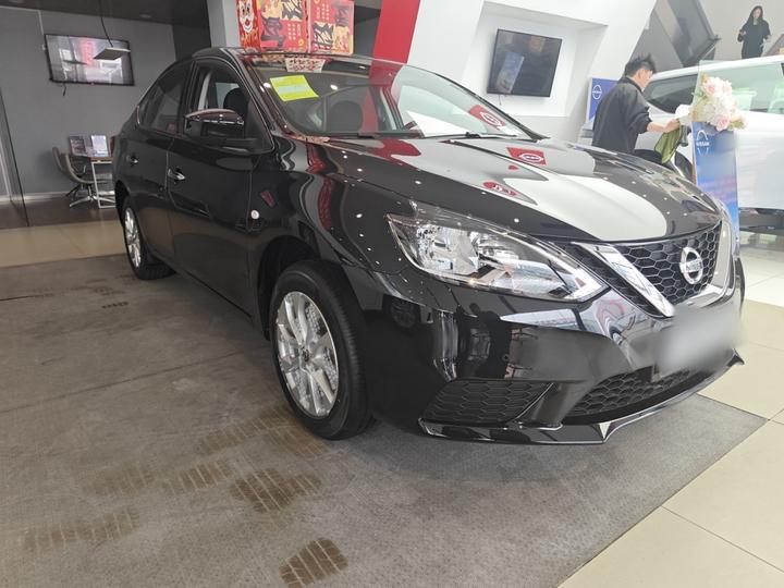 Sylphy 2026 Classic 1.6L CVT photo 3