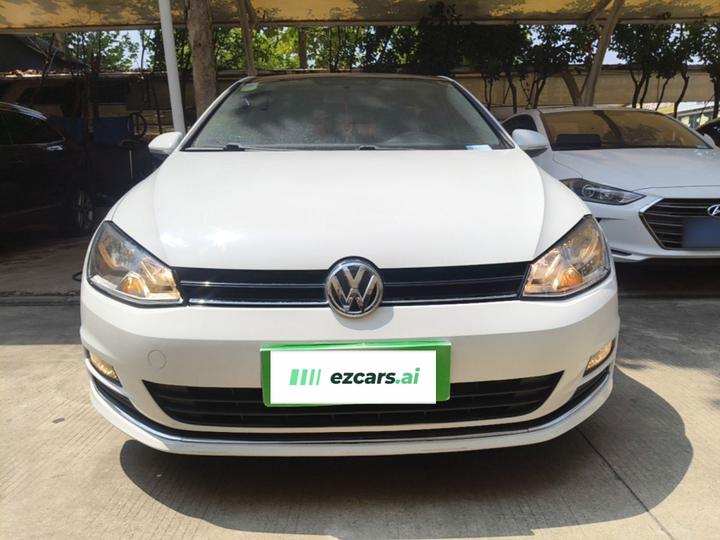 Golf 2016 230TSI AT Comfort photo 2