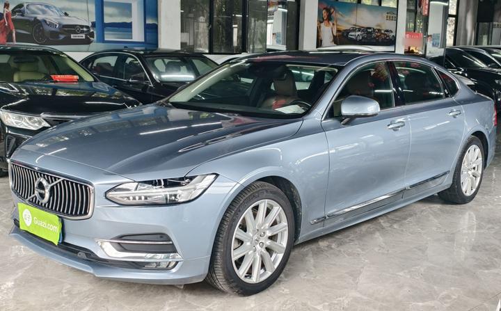 S90 2020 T5 Luxury