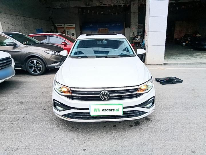 Bora 2023 200TSI DSGPRO photo 2