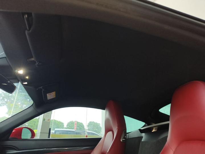 718 2018 Cayman 2.0T photo 7