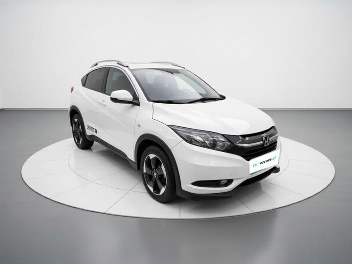Vezel 2016 1.8L CVT RWD Pioneer photo 3