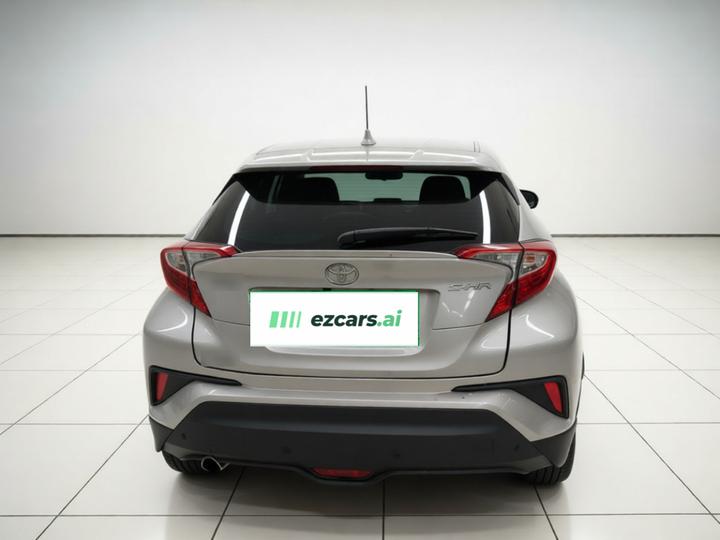 C-HR 2020 2.0L Leading photo 5
