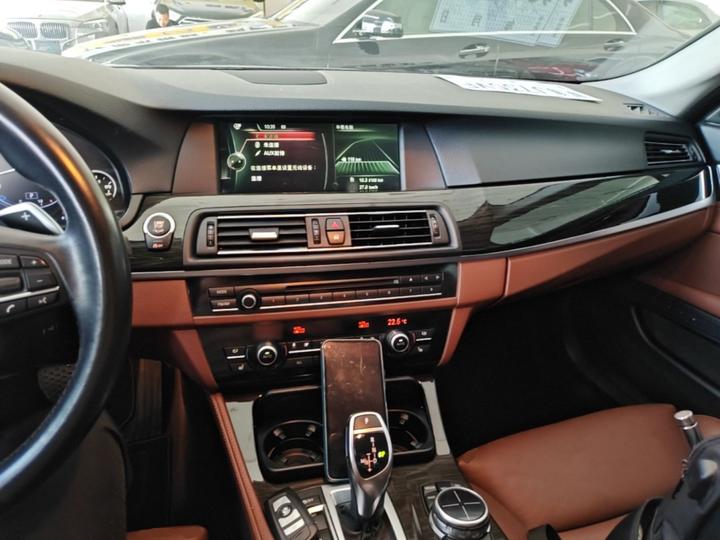 5 Series Imported 2013 535i Luxury Sport photo 5