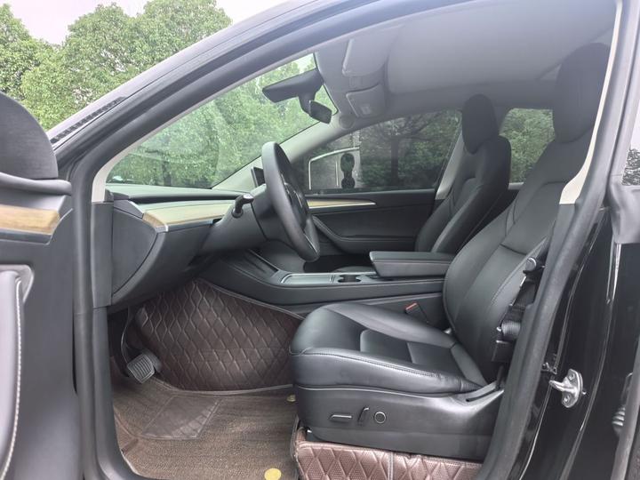 Model Y 2021 Standard Range RWD photo 7