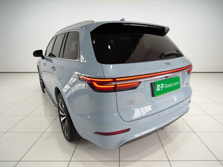 Li Auto ONE 2020 EREV 6-Seater photo 4
