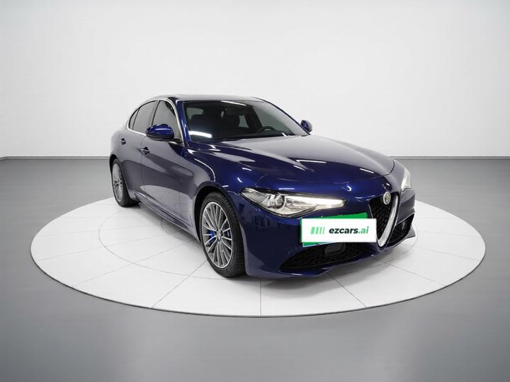 Alfa Romeo Giulia 2017 2.0T 200HP Luxury photo 3