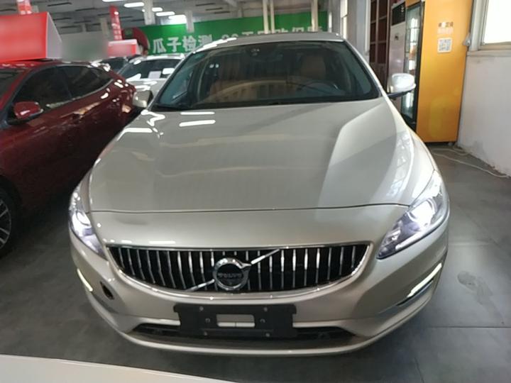 S60 2019 S60L Facelift T5 Advanced photo 2