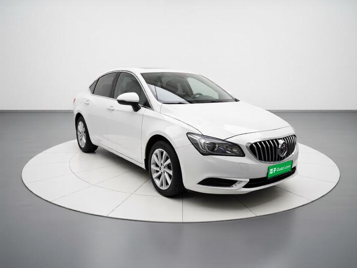 Verano 2017 Sedan 15S AT Progressive photo 3