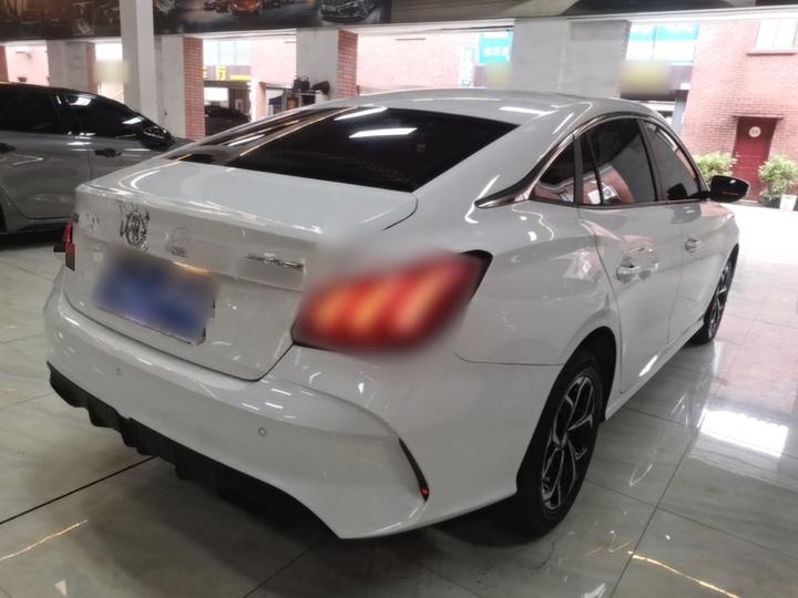 MG5 2023 180DVVT CVT photo 4
