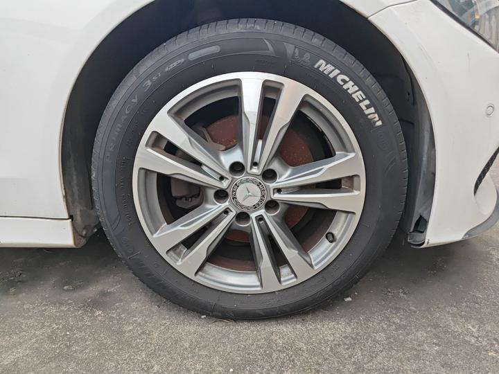 C-Class 2017 Facelift C 200 L Sport photo 8