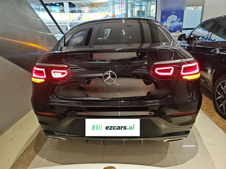 GLC Coupe 2021 GLC 300 4MATIC Coupe SUV photo 3