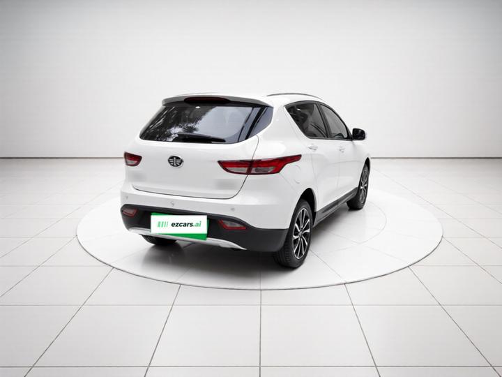 FAW D60 2015 1.8L AT Premium photo 4