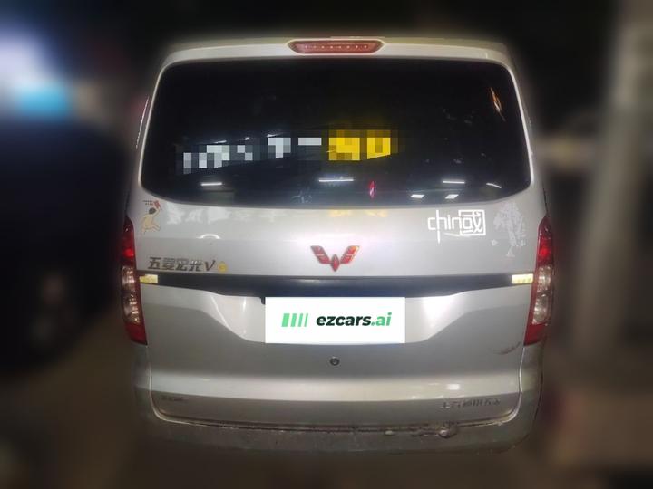 Wuling Hongguang V 2021 1.5L LAR photo 5