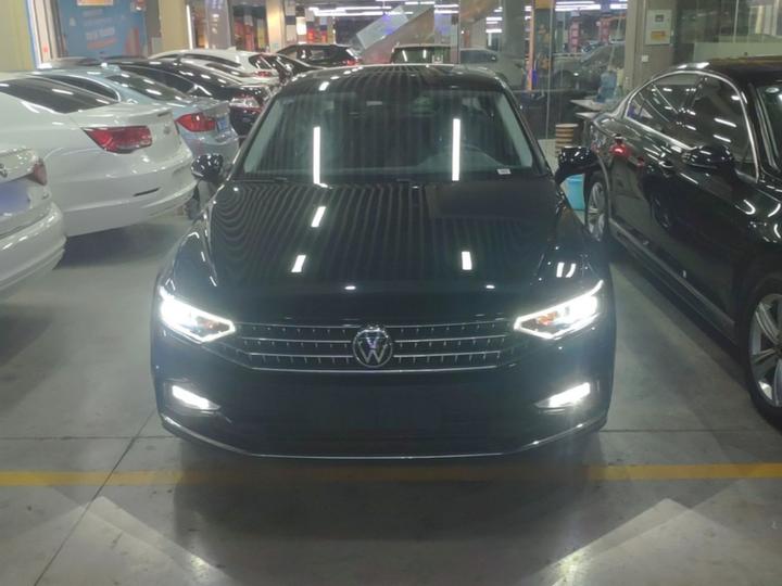 Magotan 2025 280TSI DSG Comfort photo 2