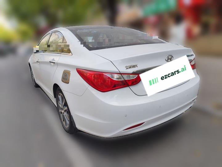 Sonata 2013 2.0L AT Premium photo 4