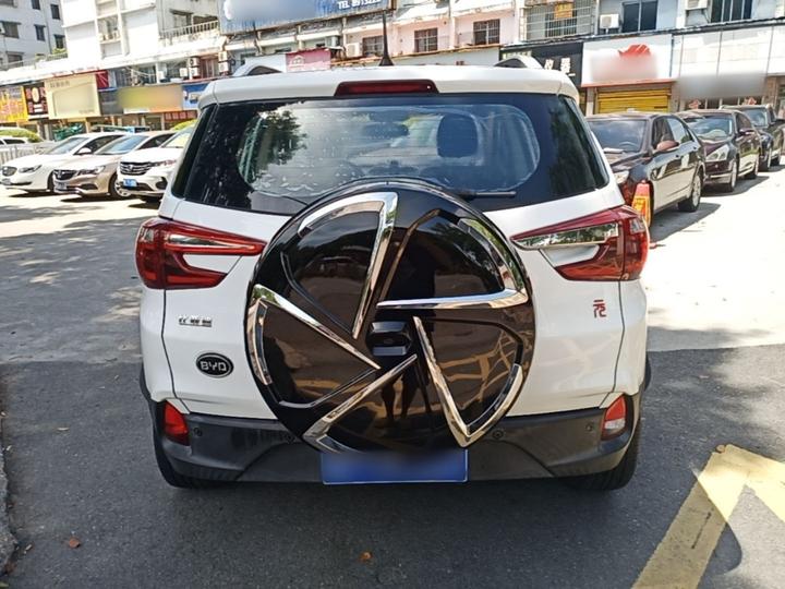 Yuan 2017 1.5L MT photo 3