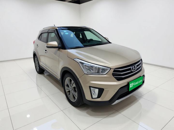 ix25 2015 1.6L AT RWD Smart GLS photo 3