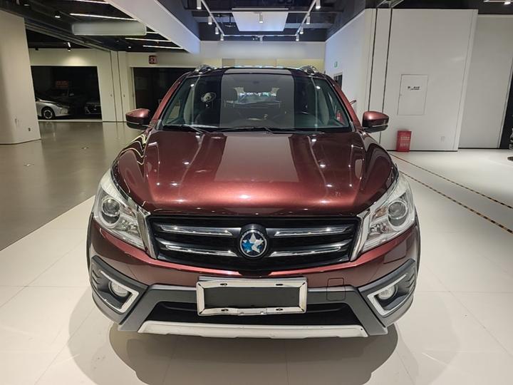 T70X 2015 2.0L CVT Sport photo 2
