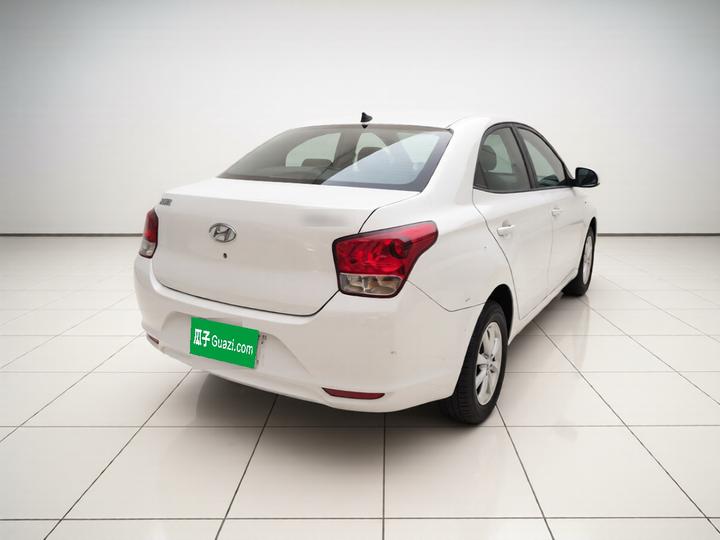 Verna 2017 1.4L MT China V photo 4