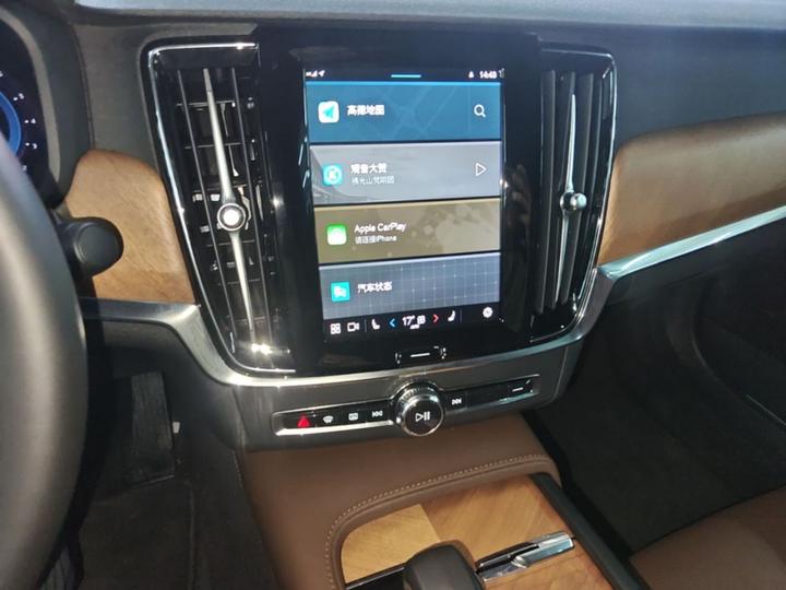 S90 2024 B5 Luxury photo 8
