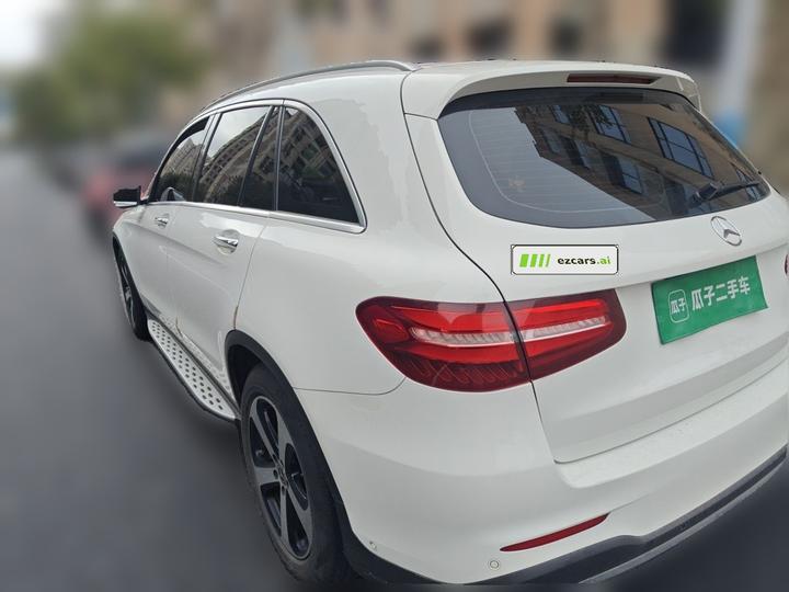 GLC 2019 Facelift GLC 260 L 4MATIC Luxury photo 4