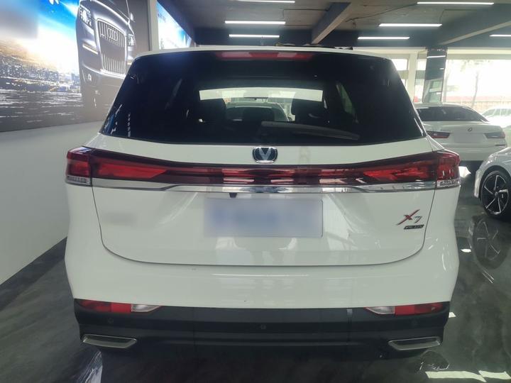 X7 PLUS 2024 1.5T AT 7-Seater photo 4