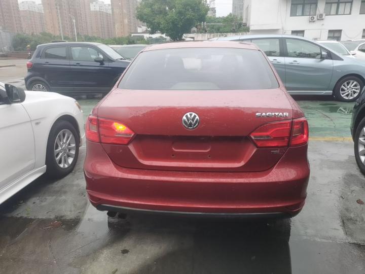 Sagitar 2014 Facelift 1.4TSI AT Luxury photo 3