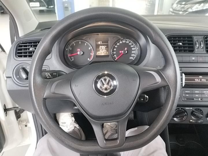 Polo 2016 1.4L MT photo 6