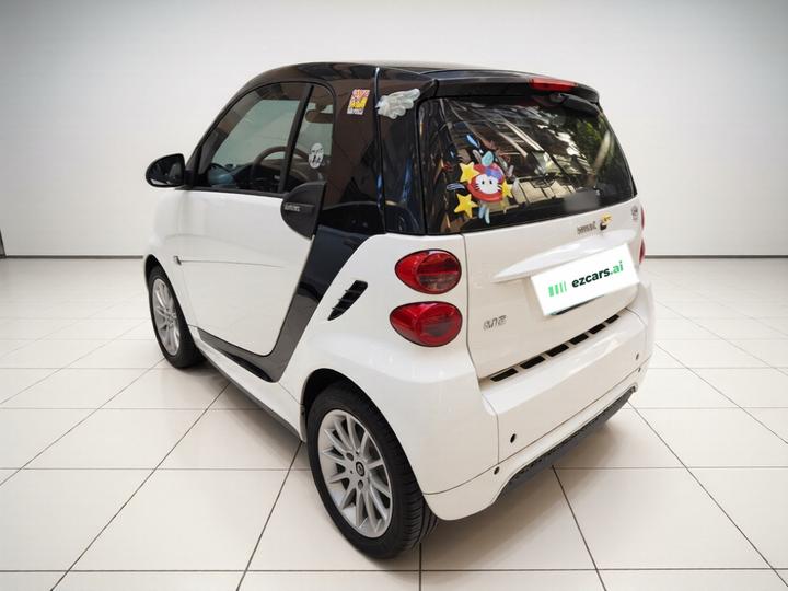 fortwo 2014 1.0 MHD Coupe Special photo 4