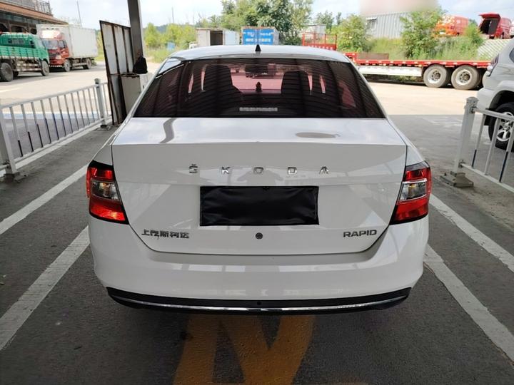 Rapid 2019 Facelift 1.5L AT Standard China VI photo 3