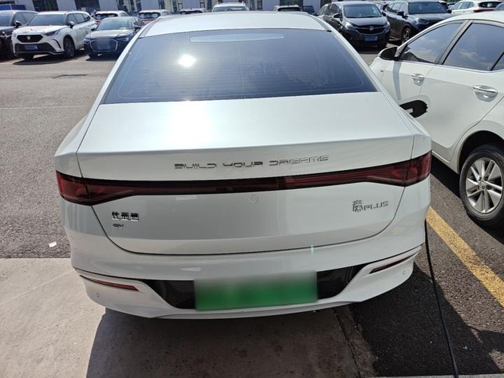 Qin PLUS 2021 EV 500KM Premium photo 5