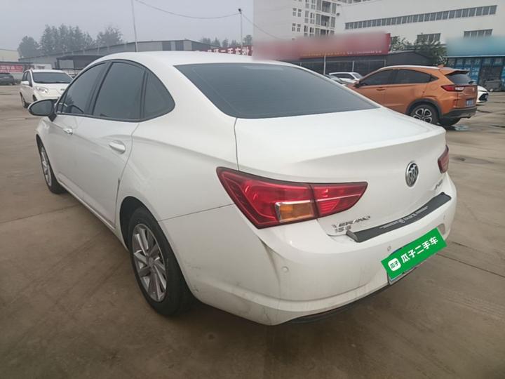 Verano 2018 Sedan 15S AT Progressive photo 4