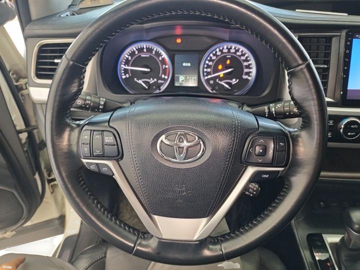 Highlander 2015 2.0T AWD Luxury 7-Seater photo 6