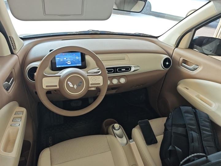 Hongguang MINIEV 2025 4th Gen 4-Door Advanced photo 2